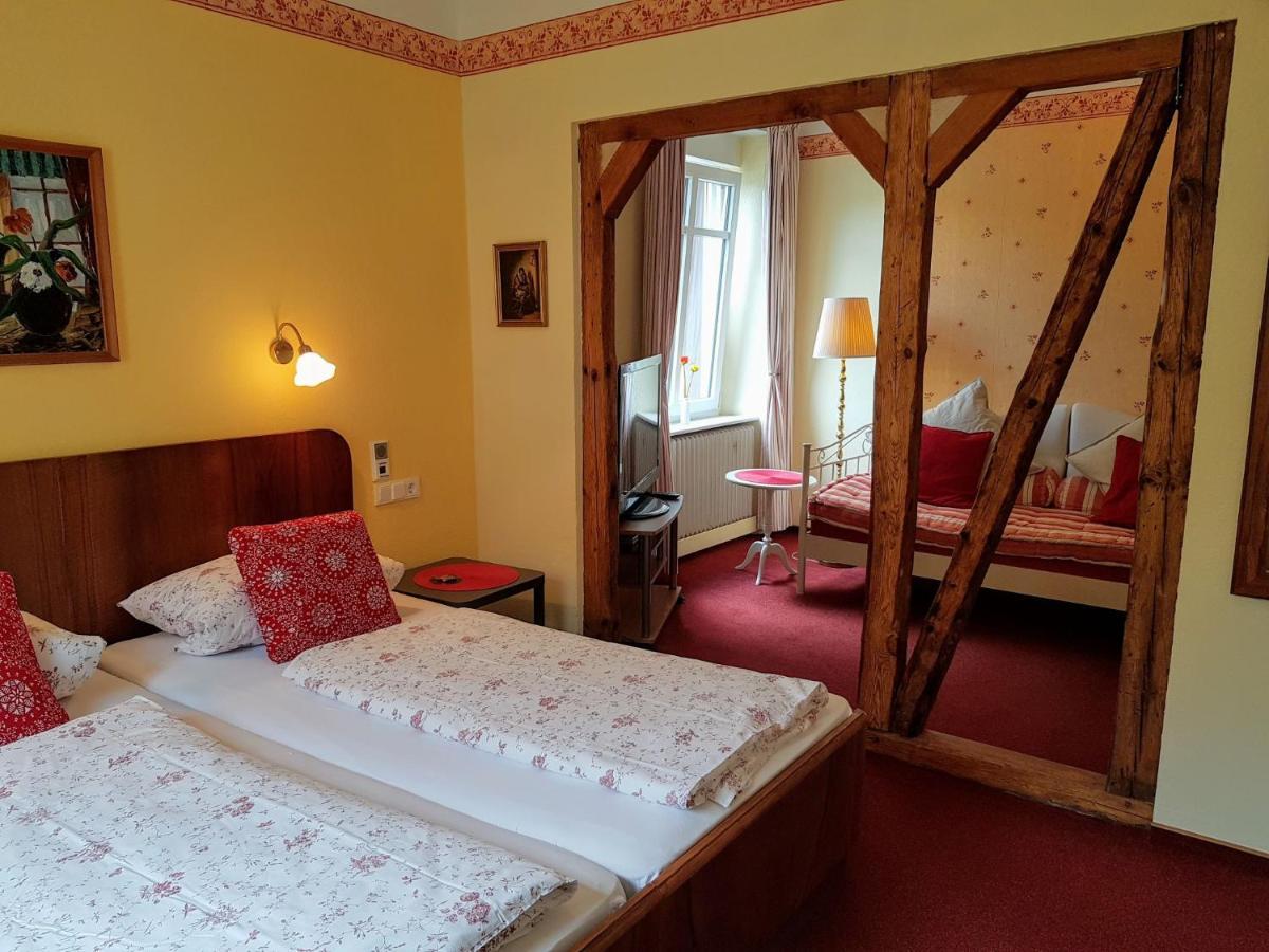 Mosel-Landhaus Am Moselufer B&B Briedern Kültér fotó