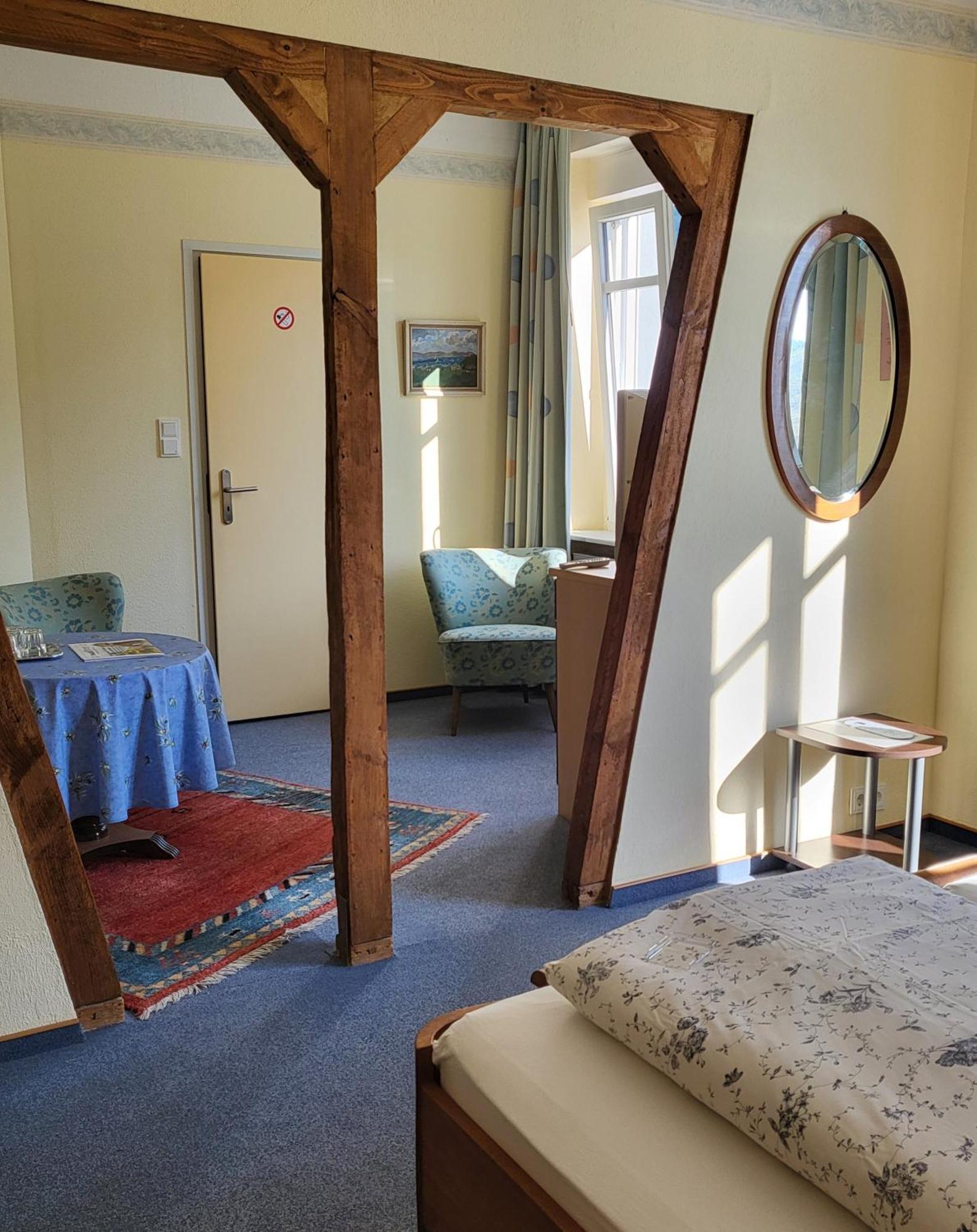 Mosel-Landhaus Am Moselufer B&B Briedern Kültér fotó